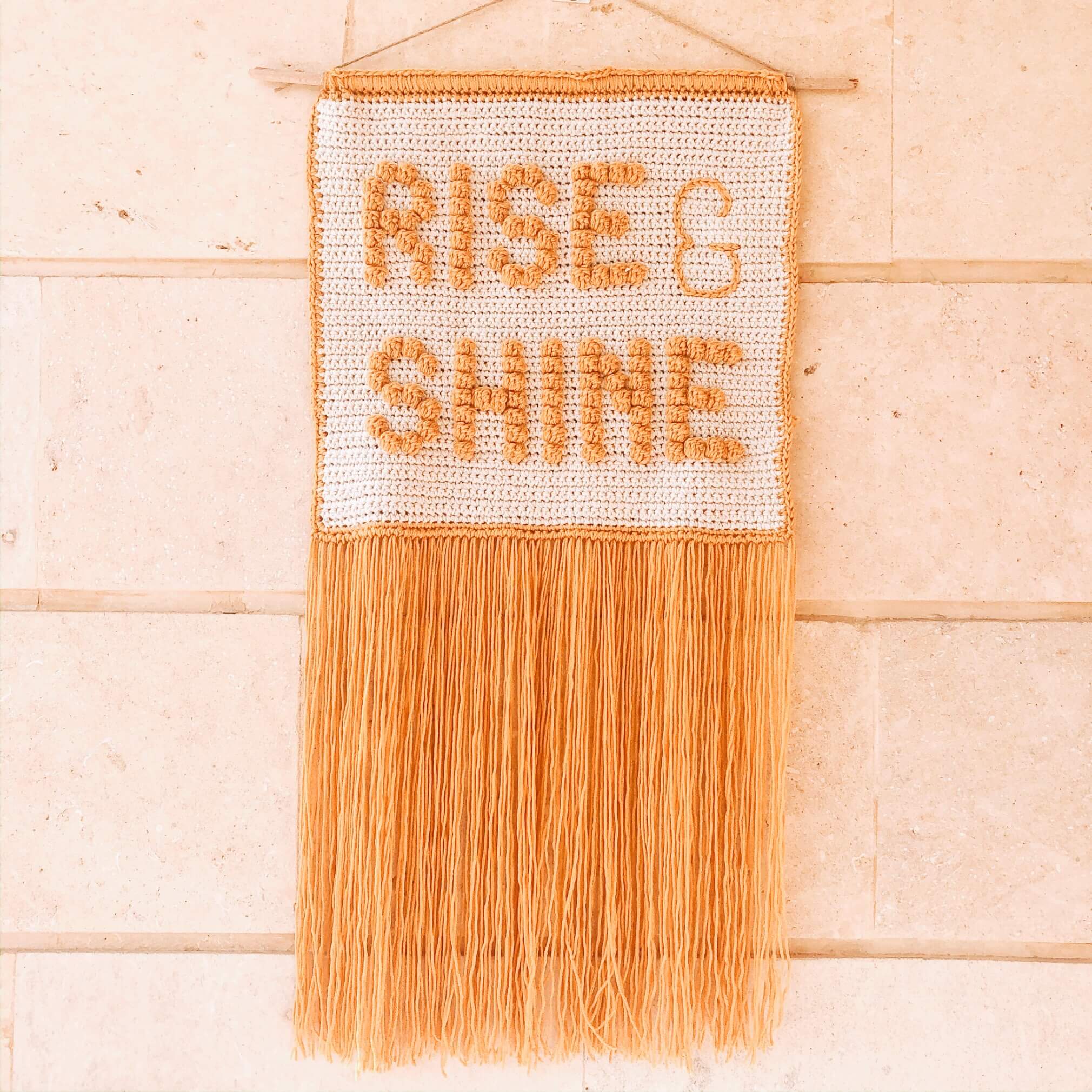 You are currently viewing “Rise & Shine” crochet wall hanging – Free Pattern