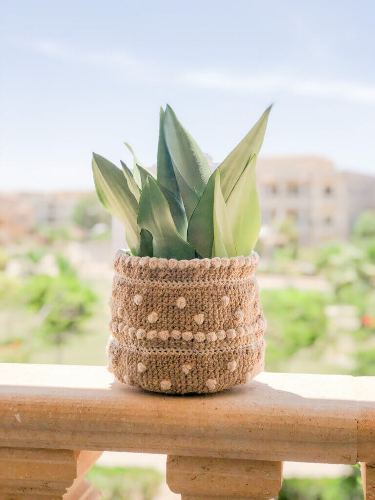 plant pot cover by topknotch crochet